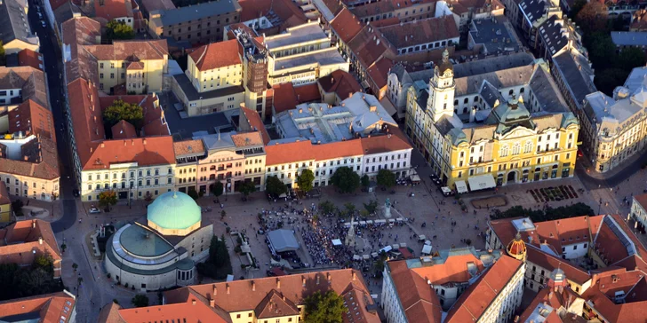 Na 2 dny do Maďarska: historické město Pécs a lázně Harkány, doprava busem a noc v hotelu se snídaní