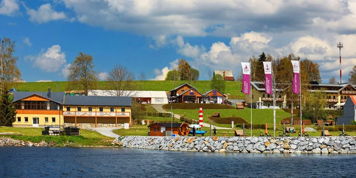 Pobyt ve 4* resortu na Lipně: jídlo i neomezený vstup do moderního wellness