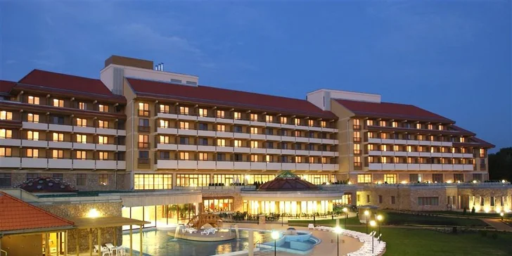 Relax u Balatonu s neomezeným wellness a polopenzí: 2 děti pobyt zdarma