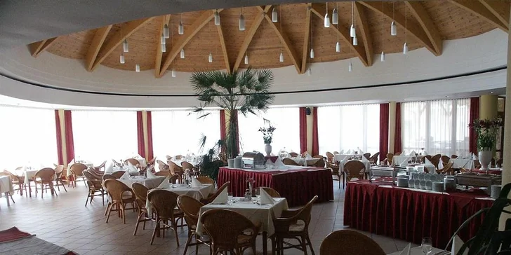 Relax u Balatonu s neomezeným wellness a polopenzí: 2 děti pobyt zdarma