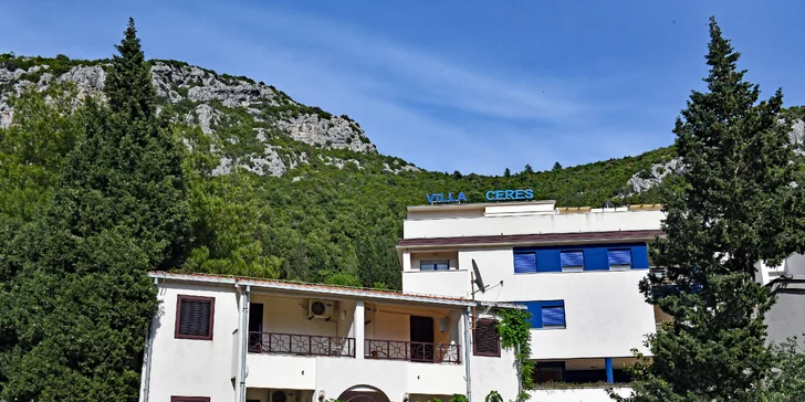 Až 14 nocí v Chorvatsku pro páry i rodiny: šumění Jadranu, krásy Dalmácie a apartmány 5 minut od pláže