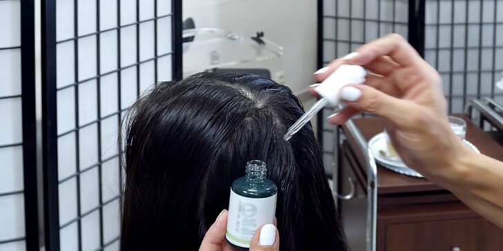 Speciální péče pro vaše vlasy: dopřejte si lázeň i masáž hlavy esenciálními olejíčky