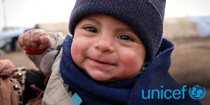 Vánoční dárek, který zachraňuje: podpořte UNICEF a darujte život, zdraví a naději