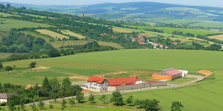 Pobyt na ranči Milovice: snídaně či polopenze, exkurze do pivovaru a degustace i privátní wellness