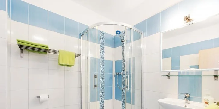 Relax pro dva na jihu Čech: snídaně i polopenze s degustační večeří, privátní wellness