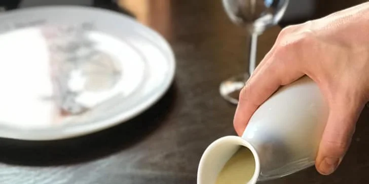 Pobyt ve Dvoře Hoffmeister 15 minut od Prahy: romantická atmosféra a vyhlášená restaurace