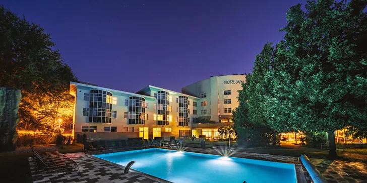 Pobyt v krajině UNESCO: 4* hotel s polopenzí a relaxací ve wellness