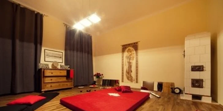 1399 Kč za smyslnou tantrickou masáž v délce 1,5 hodiny. Na výběr celkem tři úžasné varianty včetně luxusní 2,5 hodinové masáže s lahví sektu.