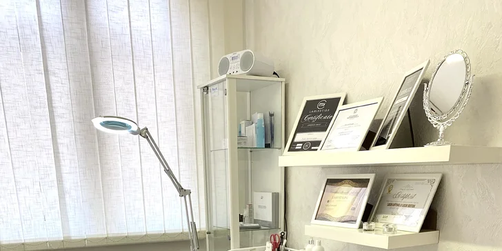 Kosmetické ošetření pleti podle výběru nebo laminace obočí