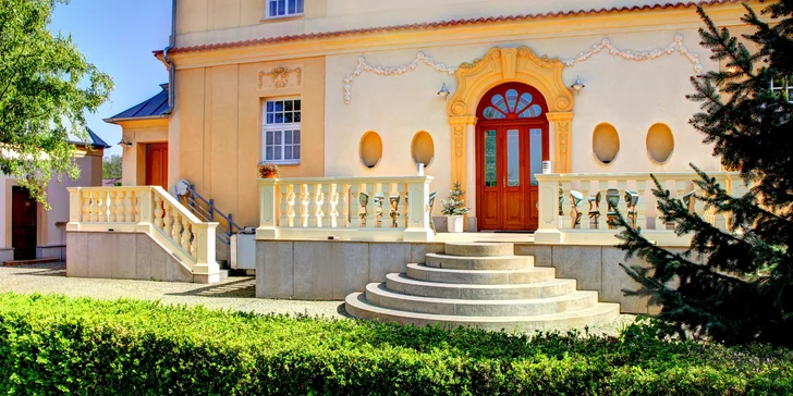 Dárkový poukaz s roční platností: privátní vířivka a sauna v Tillerově vile