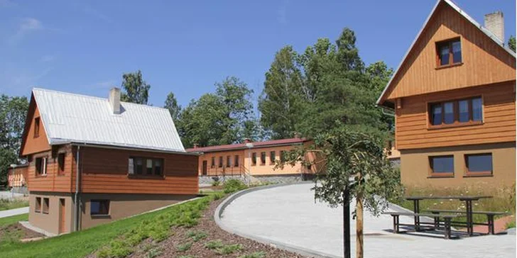 Beskydy pro 2 až 6 osob. Hotel, sruby, bungalovy!