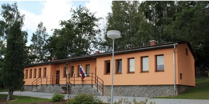 Beskydy pro 2 až 6 osob. Hotel, sruby, bungalovy!