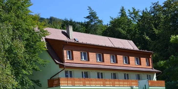 Beskydy pro 2 až 6 osob. Hotel, sruby, bungalovy!