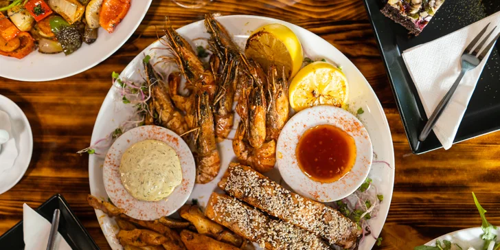 Degustace rybích specialit. Menu pro dvě osoby včetně dezertu, kávy a prosecca