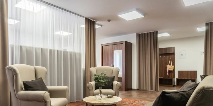 Dovolená na Slovensku: hotel u jezera, polopenze a neomezený wellness