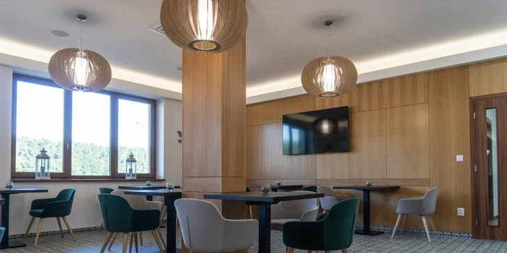 Dovolená na Slovensku: hotel u jezera, polopenze a neomezený wellness