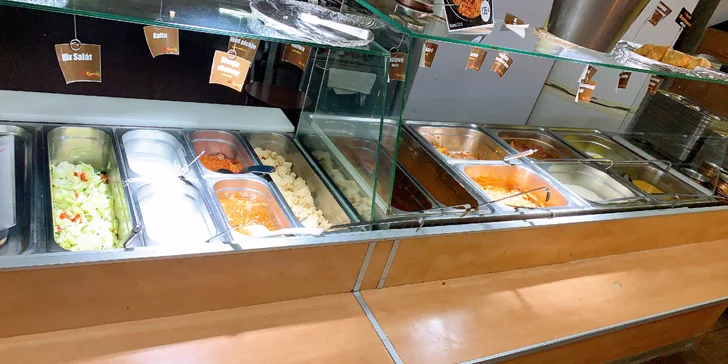 500 g jakéhokoliv jídla z bufetu v indickém bistru Al Karim