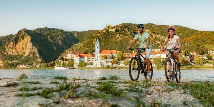 Cyklozájezd údolím Wachau. Projeďte se po Dunajské cyklostezce z Melku až do Kremsu