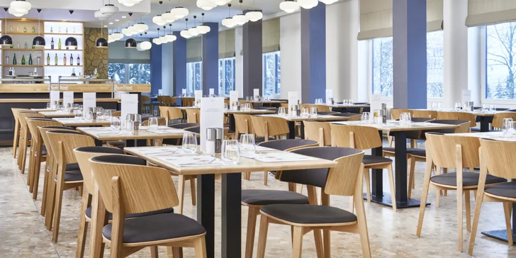 Nově zrekonstruovaný hotel v Železné Rudě: krásné interiéry, wellness a polopenze