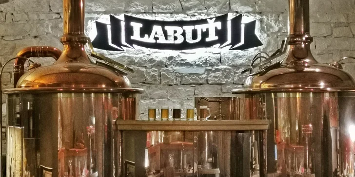 Prohlídka minipivovaru Labuť a degustace 5 kousků pro 1 nebo 2 štamgasty