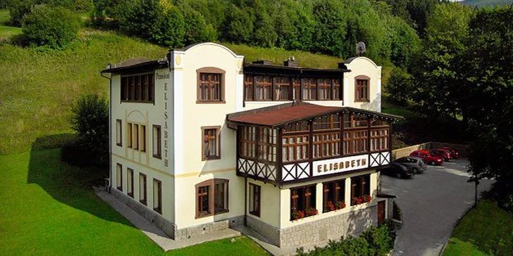 Špindlerův Mlýn: pobyt se snídaní i neomezeným vstupem do wellness