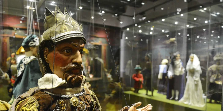 Vstup do Muzea loutkářských kultur – svět loutek českých i loutek Orientu