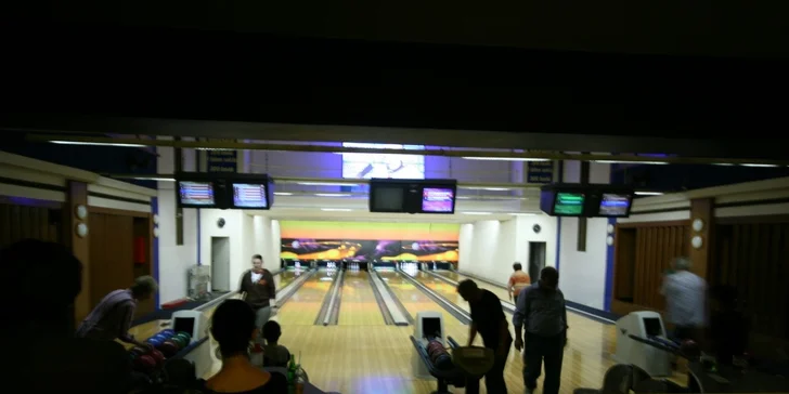 Hodina bowlingu + pivo v Bowle&Bowling