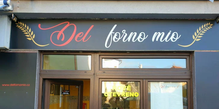 Pizza i nápoj podle výběru na místě i s odnosem s sebou pro jednoho i dva