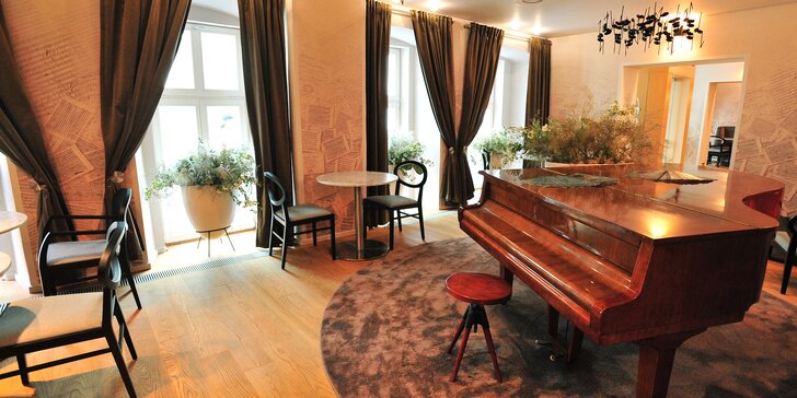 Relaxační pobyt v lázeňském domě Beethoven: snídaně nebo polopenze, vstup do Thermalia i procedury