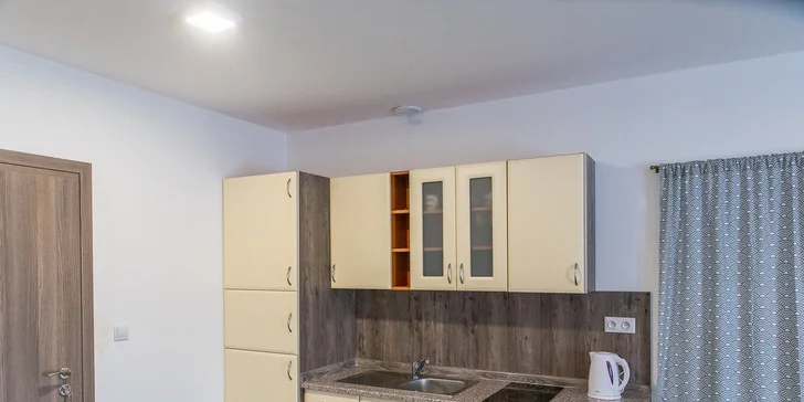 Pohodový pobyt ve Valčianské dolině: pokoje nebo apartmány s kuchyňkou