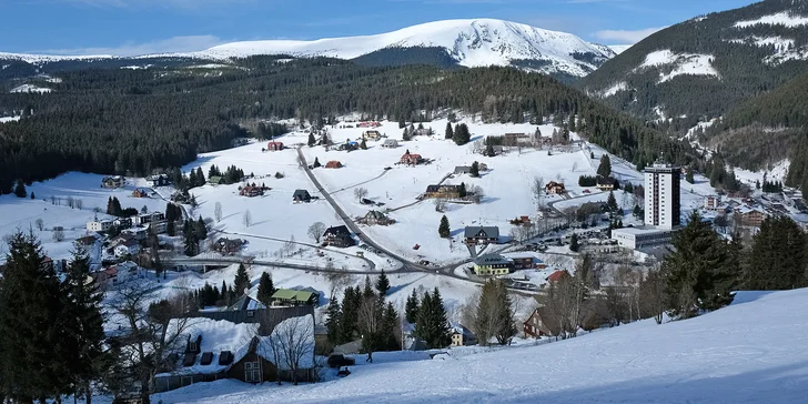 Dovolená v Krkonoších: ubytování se stravou jen kousek od lanovky na Sněžku