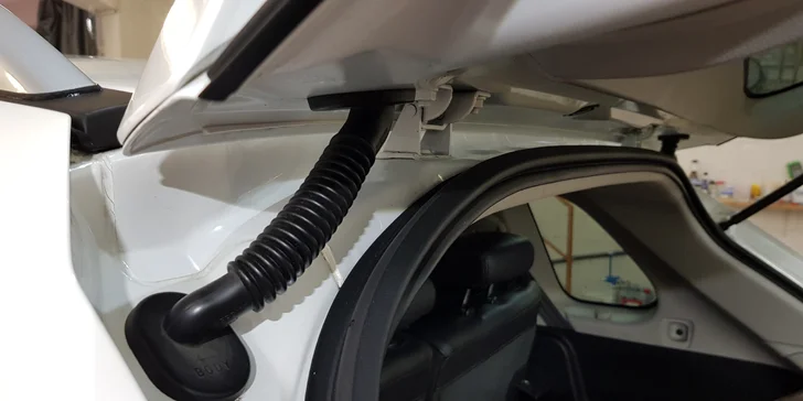 Skvělá péče o auto: otevřené vouchery na veškeré služby ruční Myčky v centru