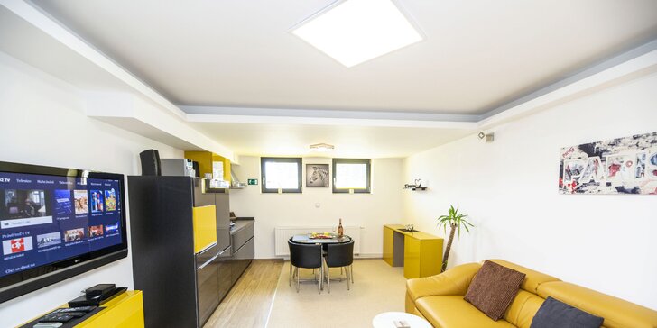 Relax v Harrachově: pokoj nebo apartmán s vlastní vířivkou a snídaně
