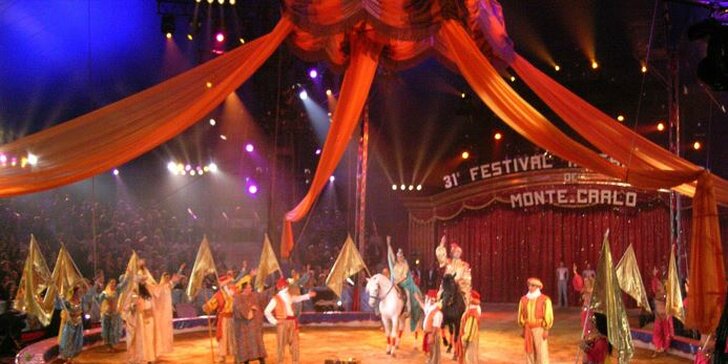 Show italského cirkusu Medrano v pondělí 30.9.2013