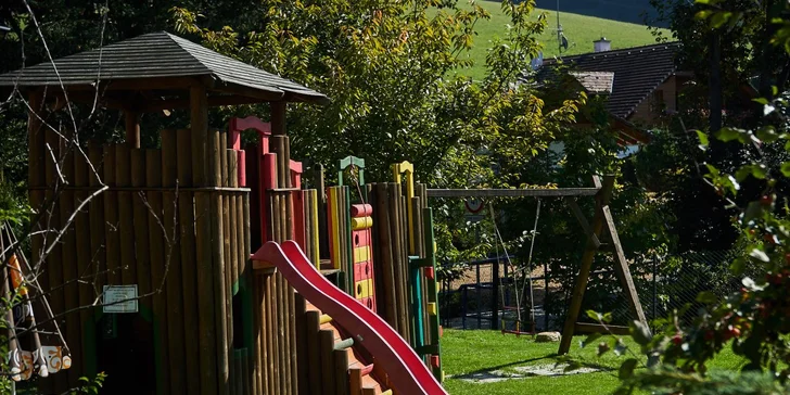 Do Jeseníků za pohybem i romantikou: pobyt s polopenzí a třeba i privátní saunou a sektem