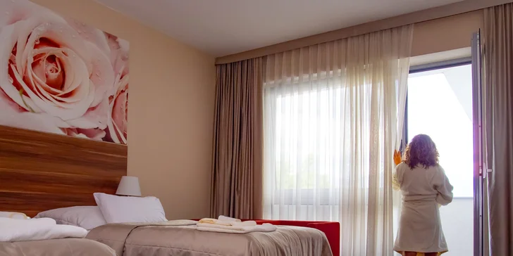 Relax v hotelu Aqua: vstup do aquaparku, plavecký bazén i polopenze