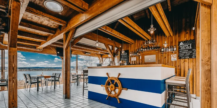 Zimní pobyt na Lipně: ubytování a s výhledem na jezero, 4chodové menu a moderní wellness