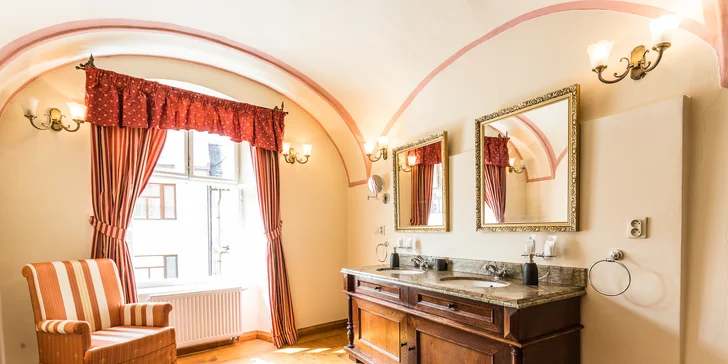 Romantický pobyt v historickém penzionu v centru Banské Štiavnice se snídaní