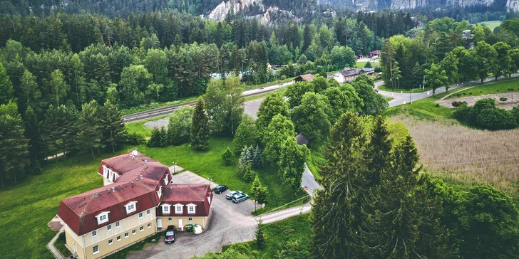 Pobyt v CHKO Broumovsko: příjemný hotel, snídaně a spousta výletů