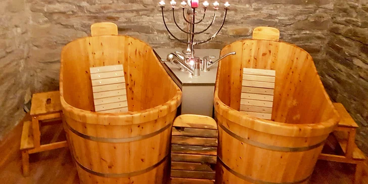 Privátní pivní wellness: koupel, neomezená konzumace piva a infrasauna