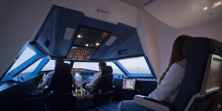 Vzhůru do oblak: 30, 60 nebo 90 min. na leteckém simulátoru Airbusu A320