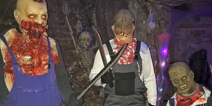 Projděte se strašidelným domem nebo si z něj prostřílejte cestu skrz hordy zombie