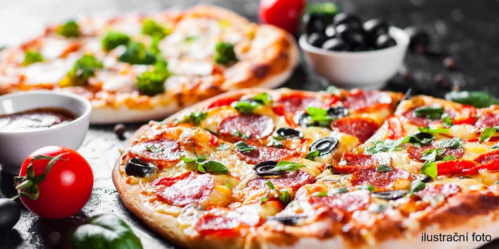 2× pizza o průměru 32 cm i s rozvozem: výběr z 11 druhů včetně šunkové, žampionové či brokolicové