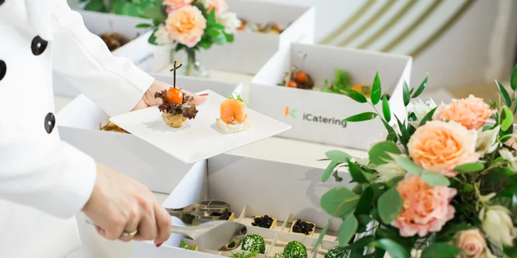Otevřené vouchery na iBoxíky s hotovými dobrotami: mini burgery, sushi, tortilly i zákusky a zdravá jídla