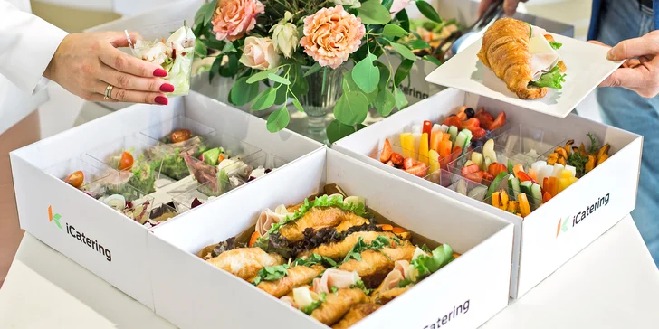 Otevřené vouchery na iBoxíky s hotovými dobrotami: mini burgery, sushi, tortilly i zákusky a zdravá jídla