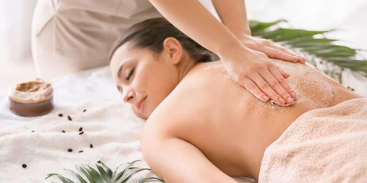 Královský 3hodinový relax pro celé tělo: peeling, aroma holistická masáž a zábal