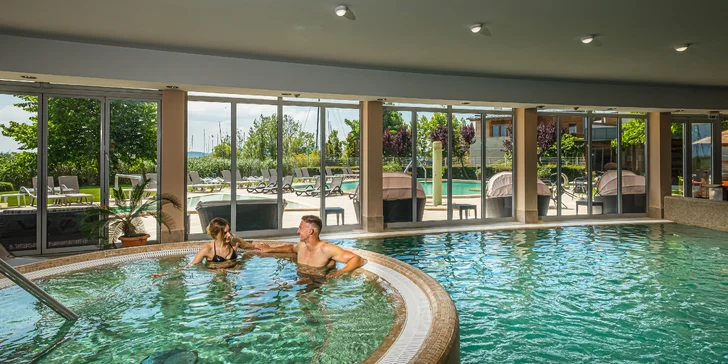 4* hotel na břehu Balatonu: polopenze a neomezený vstup do wellness