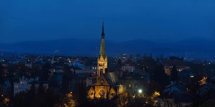 Za odpočinkem do Teplic: 4* hotel v lázeňské čtvrti, snídaně i jedna večeře