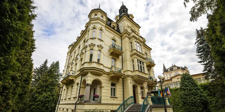 Užijte si Karlovy Vary: 3–7 dní v hotelu Mignon**** s procedurami a polopenzí
