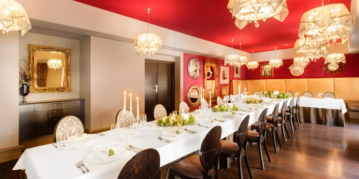České a středomořské speciality: dárkový poukaz na celé menu restaurace včetně nápojů